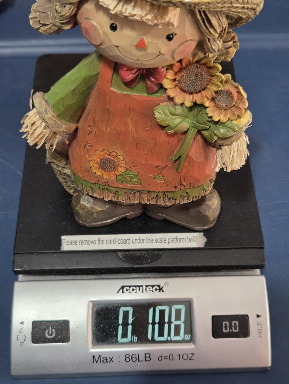 Harvest Scarecrow Girl Woodlike Figurine Thanksgiving Autumn Table Decor - Picture 7 of 8